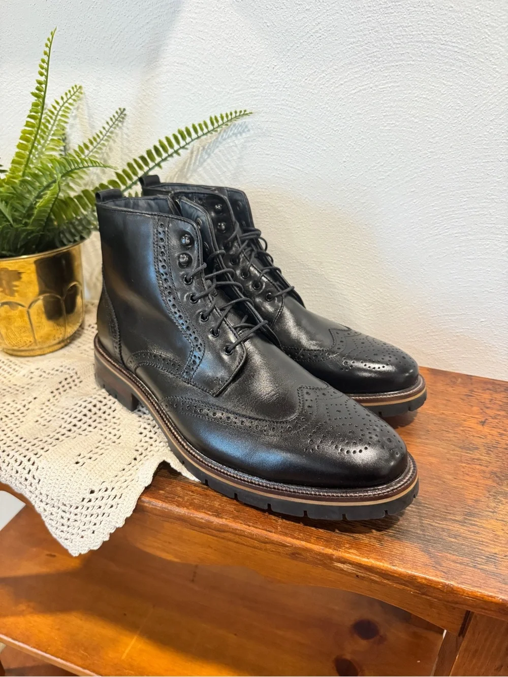 Johnston & Murphy XC Flex Cody Wingtip Boots in Black Leather Mens 12